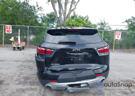 2021 Chevrolet Blazer Fwd 1Lt z USA, uszkodzony, nr VIN 3GNKBBRA8MS553110